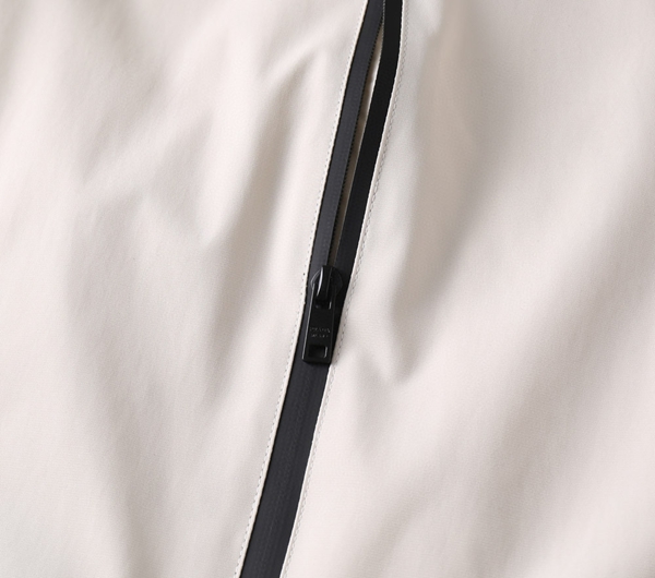 ブランドジャケット角部分ディテール